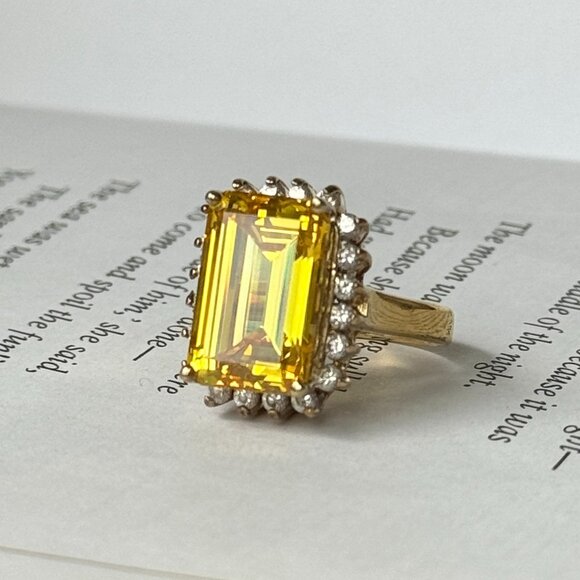 Vintage Sterling Silver Yellow Emerald-Cut Cocktail Ring Size 6 - Picture 6 of 6